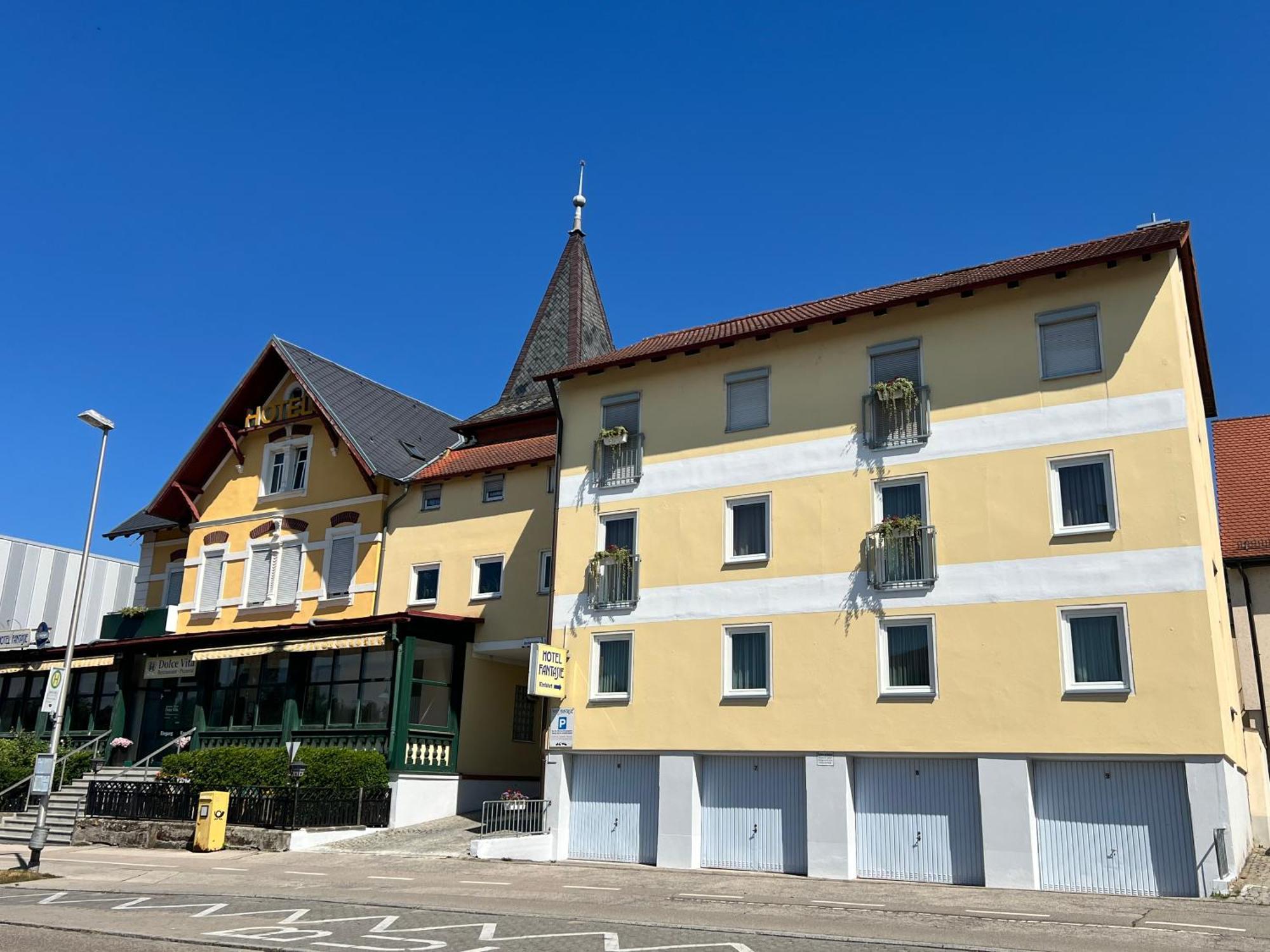 Hotel Fantasie Ansbach Kültér fotó