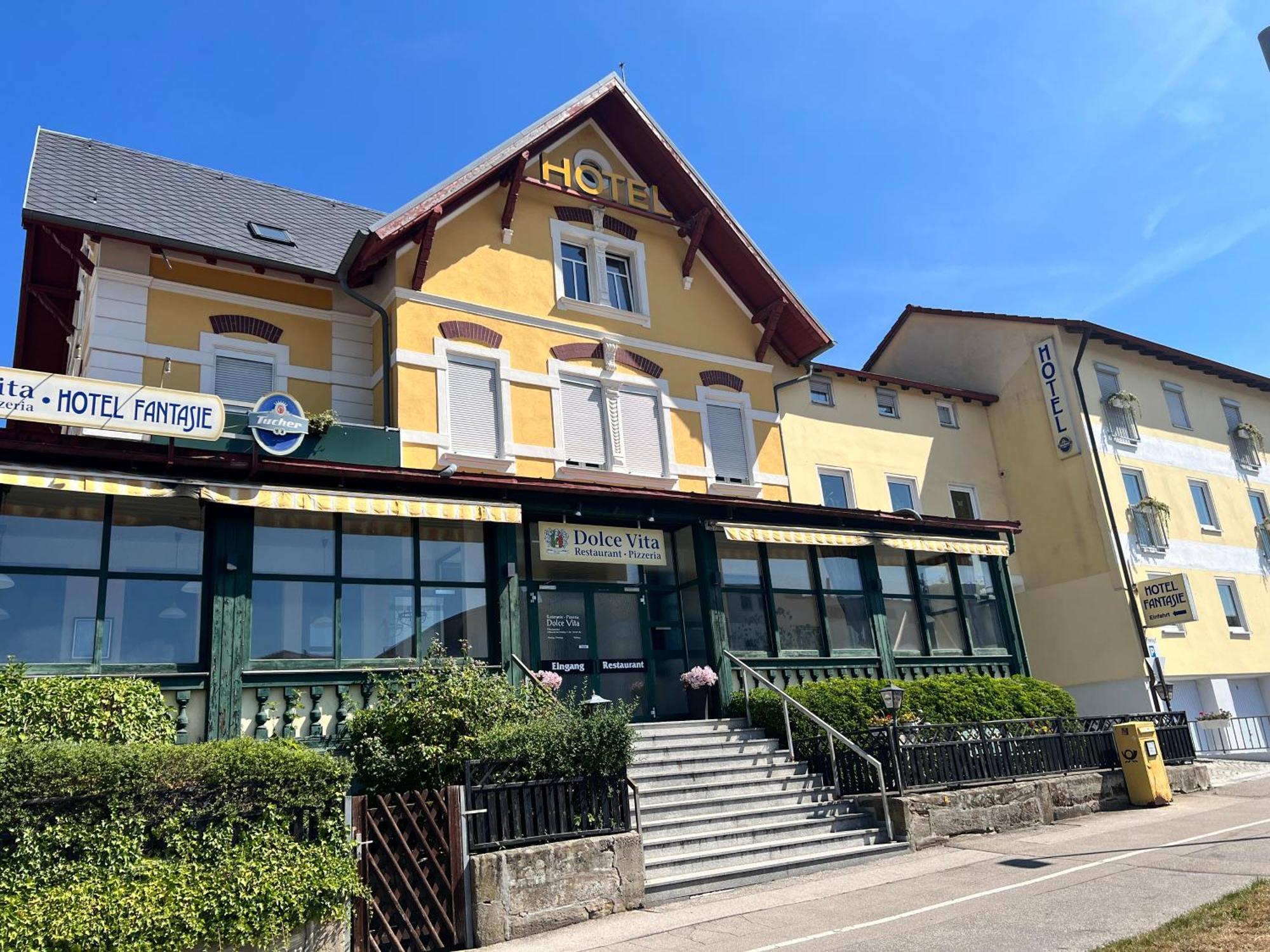 Hotel Fantasie Ansbach Kültér fotó