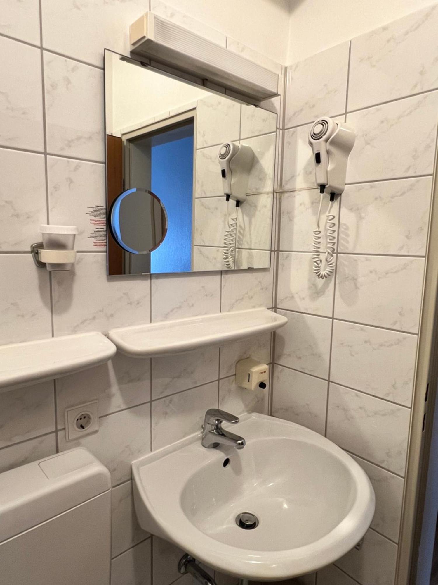 Hotel Fantasie Ansbach Kültér fotó