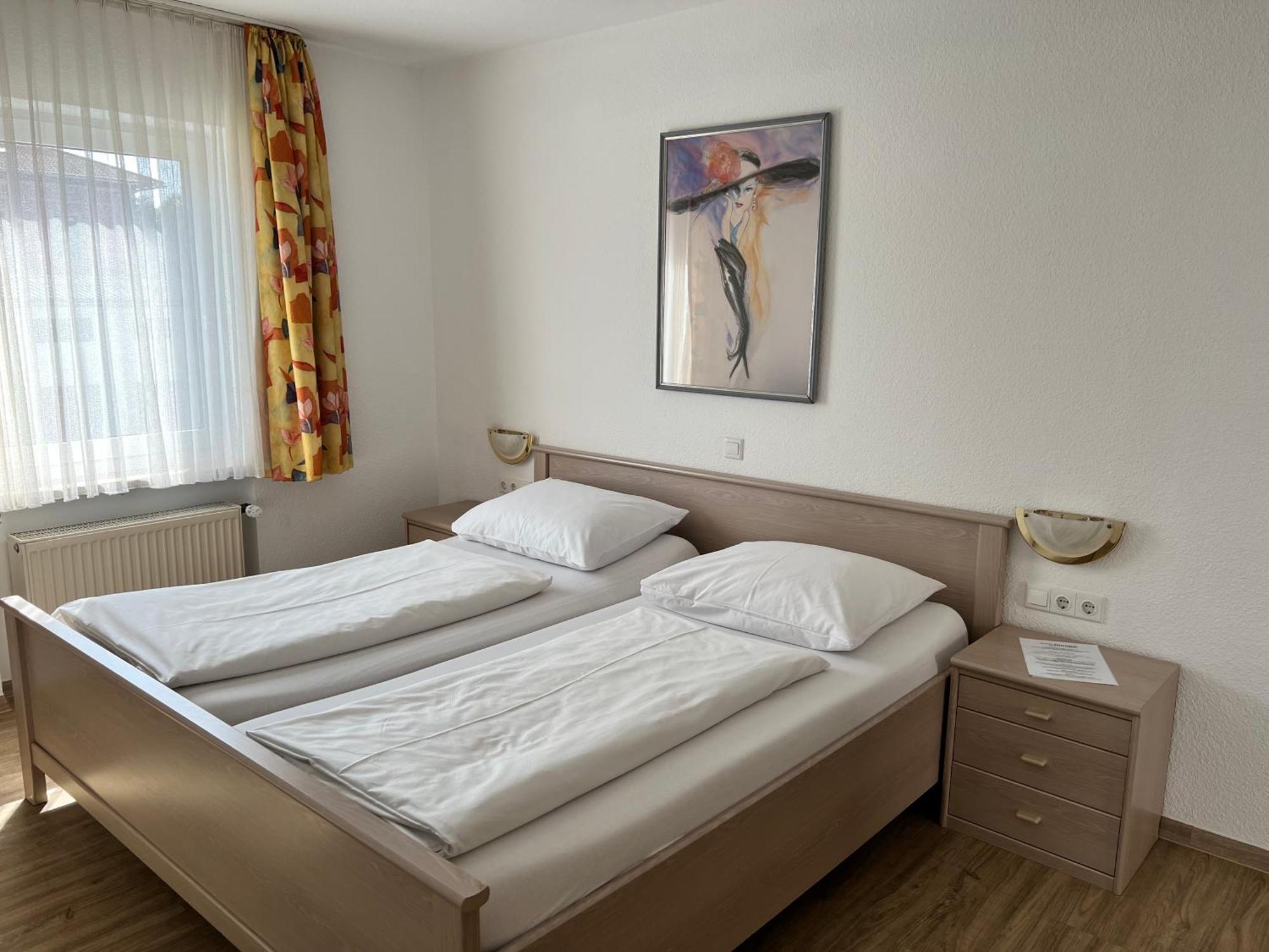 Hotel Fantasie Ansbach Kültér fotó