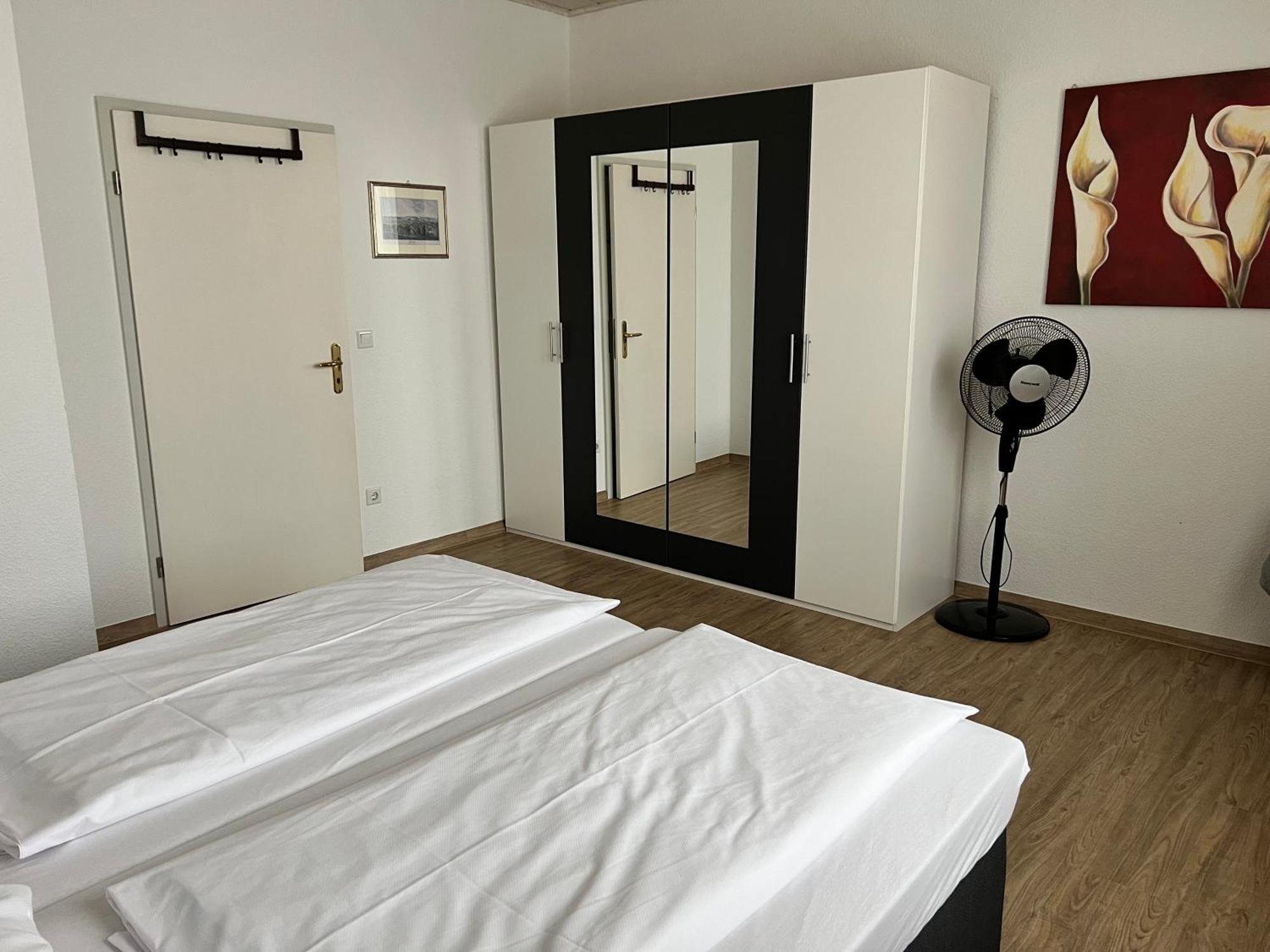 Hotel Fantasie Ansbach Kültér fotó